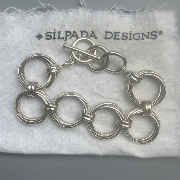 Silpada Circle Braclet & Pendant - Picture 3 of 3